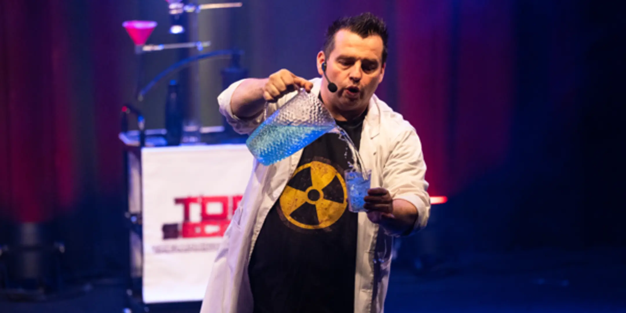 Top Secret - The Magic of Science - Super Scientists and Marvellous Magicians